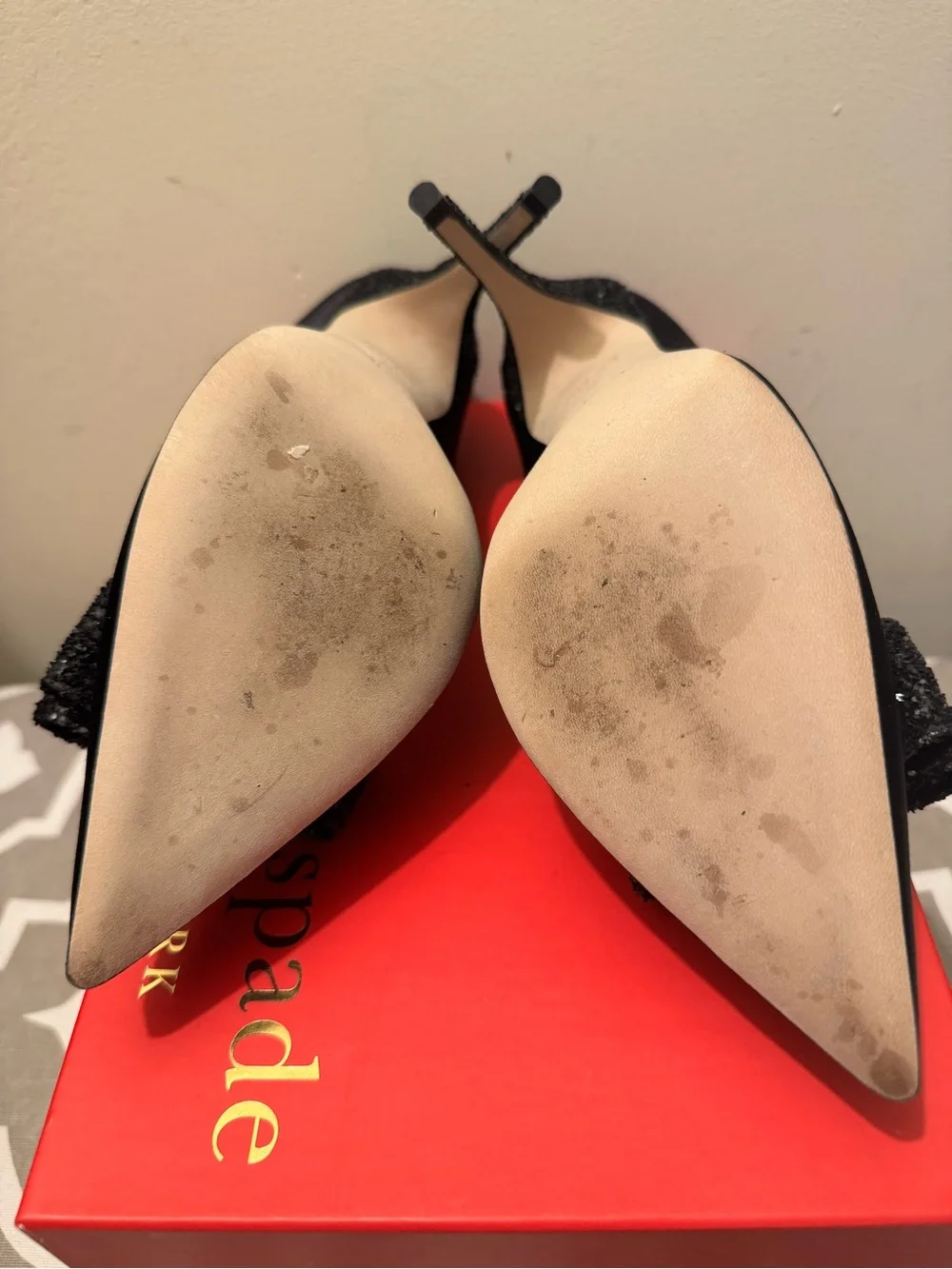 Kate Spade Latrice Black Satin Glitter Bow Heels Pump. Size 8 Made in Italy